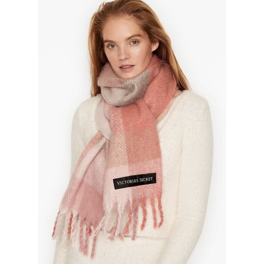Victoria Secret Pink Plaid Plush Scarf NWT